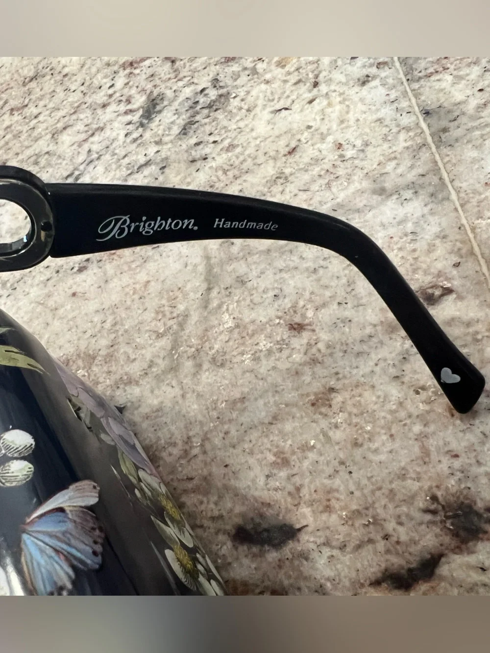 EUC!Brighton”Express Yourself”Black Sunglasses/Silver&CrystalArms/Case/No Damage - Picture 5 of 9